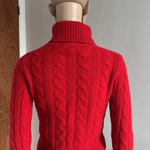 Club Monaco Red Cashmere Cable Knit Turtleneck Cropped Sweater - Picture 6 of 10